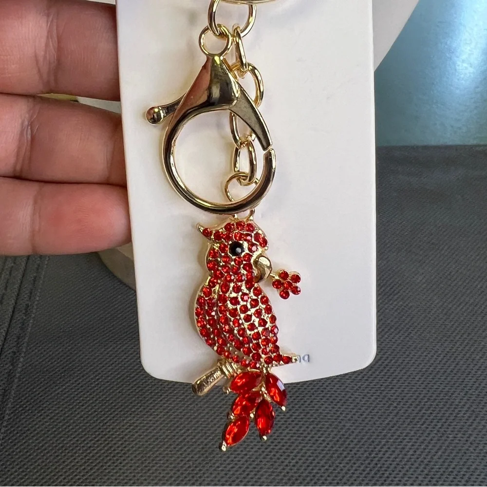 🌸4/$25 Gold/Red Bird Bag charm - Picture 2 of 2